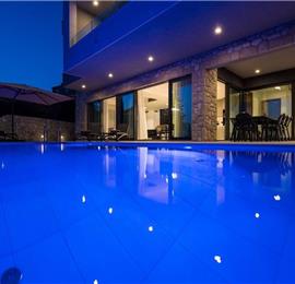 Luxury 5-Bedroom Villa with Sea-Views and Infinity Pool near Dubrovnik – Sleeps 10